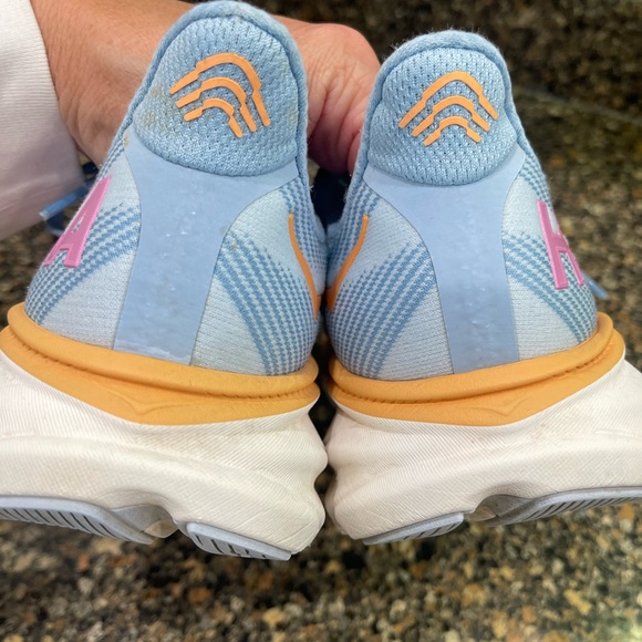Hoka Light Blue and Peach Athletic Shoes Clifton nine size 10, ladies - Picture 7 of 10